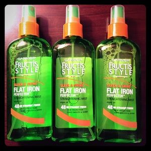 Garnier Fritics Flat Iron Protecter Spray