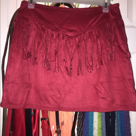 Skirt!