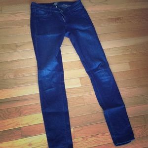 LOFT Denim Legging