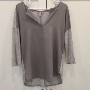Gray Banana Republic shirt