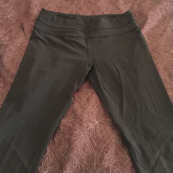 Lululemon black pants, size 12