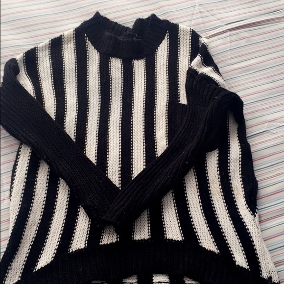 Women's high low long sleeve shirt