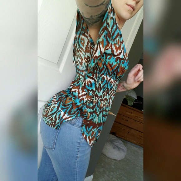 Almost Famous tribal teal batwing top