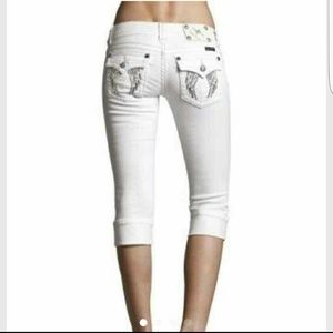 White miss me capris