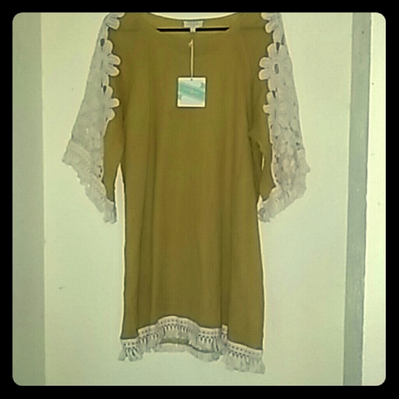 Dress - Picture 1 of 1