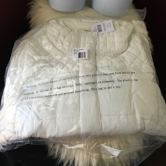 SOLD Maternity M L XL Baby Motherhood White Vest - Picture 3 of 4