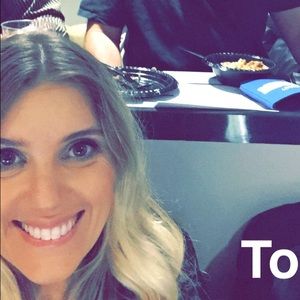 Meet your Posher, Allison