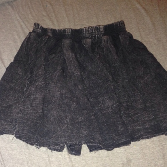 Brandy Melville acid wash skirt
