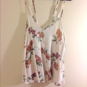 Brandy Melville White floral tank