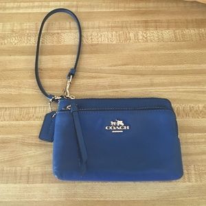 💋 NWOT COACH WRISTLET 💋 100% AUTHENTIC 💋