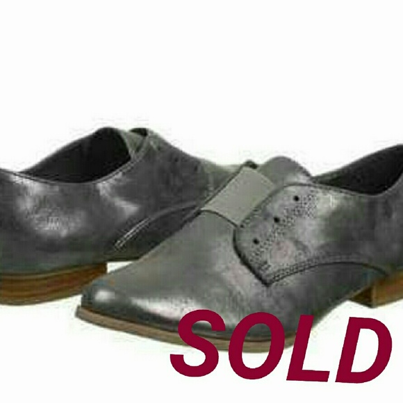 MIA pewter oxford