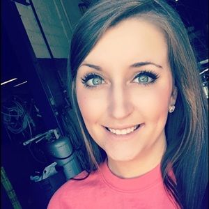 Meet your Posher, Deanna