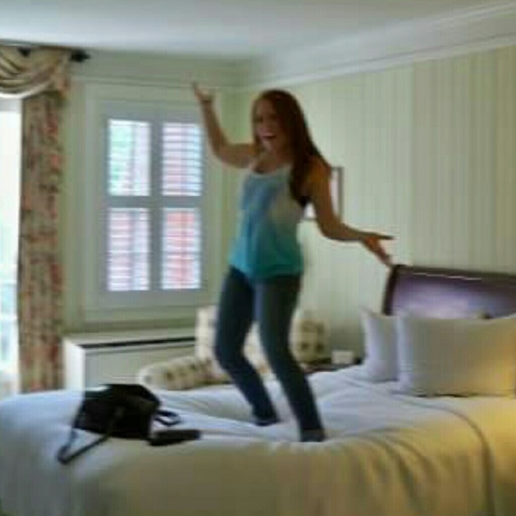 SOLD! Armani exchange feather racer back tank - Picture 7 of 7