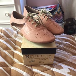 Restricted Rose Slider Oxfords