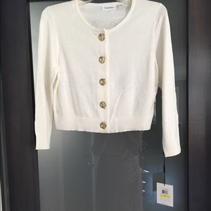 Eggshell Calvin Klein shrug (size M)