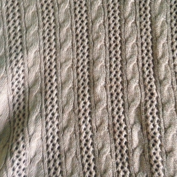 AE Sweater - Picture 3 of 4