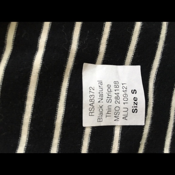 Never worn. Brand new dress wo tag - Picture 2 of 2