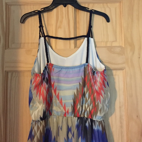 Multiprint Hi Lo Dress - Picture 4 of 4