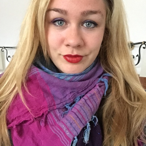 Meet your Posher, Kate