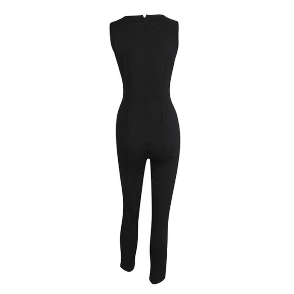 🆕Black Sleeveless Cocktail Romper - Picture 2 of 4