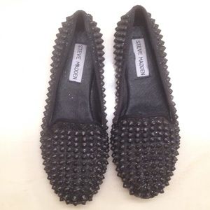 Studlyy Steve Madden Flats!