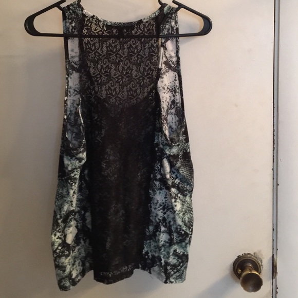 Tank top - Picture 2 of 2