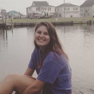 Meet your Posher, Hannah