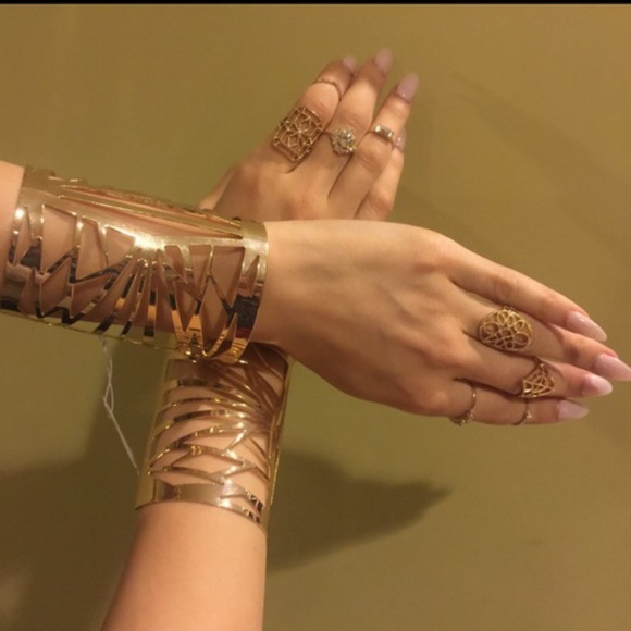 Gold cuffs 2 LAST ONE - Picture 4 of 4