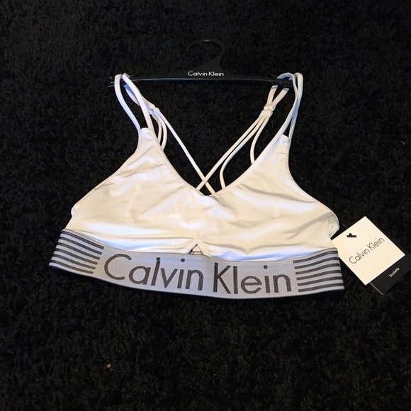 NWT rare Calvin Klein iron strength Bralette ❤️ - Picture 2 of 4