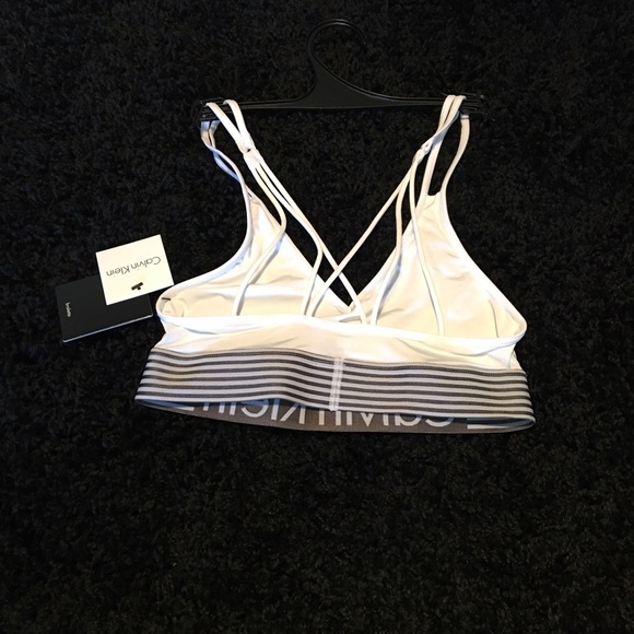 NWT rare Calvin Klein iron strength Bralette ❤️ - Picture 3 of 4