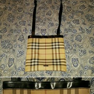 AUTHENTIC Burberry Crossbody bag