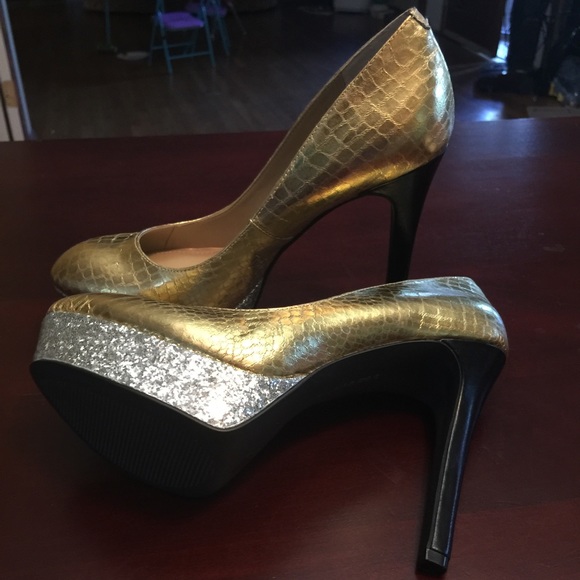 BCBGeneration Mase Women's Platform Pumps