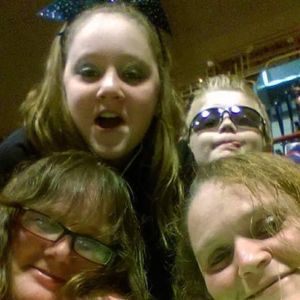 Meet your Posher, Sandi