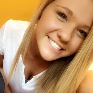 Meet your Posher, Jillian