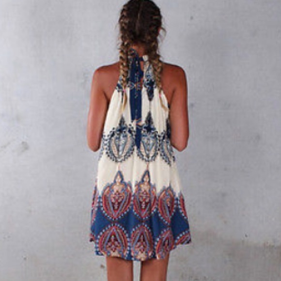 Boho Chic Halter Shift Dress - Picture 4 of 4