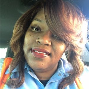 Meet your Posher, Natashia