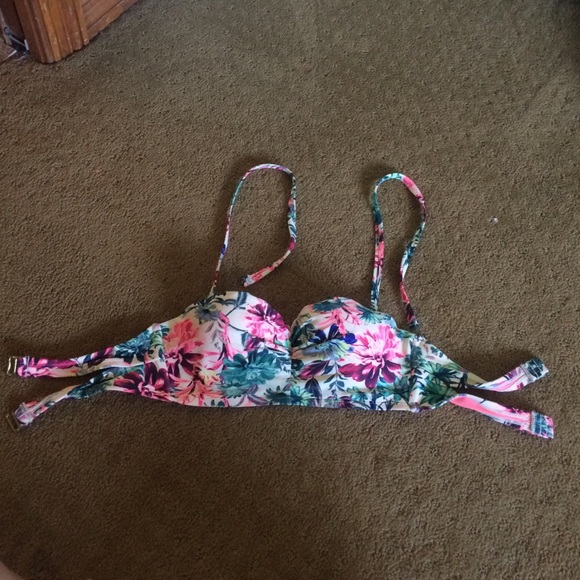 Bathing suit