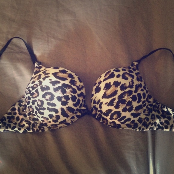 Miraculous Plunge Victoria's Secret Bombshell Bra