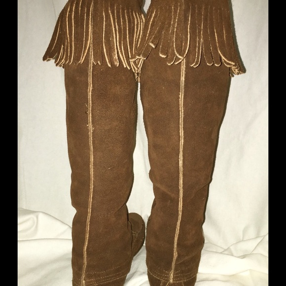 Minnetonka Front Lace Up..Knee High Boots - Picture 3 of 4