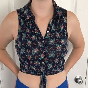 Flower print tie crop