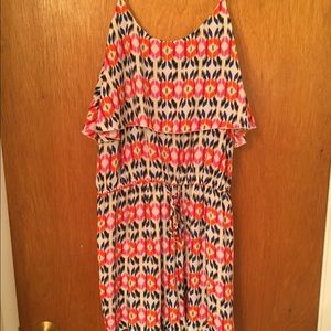 Daniel rainn romper sz medium EUC