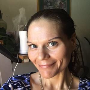 Meet your Posher, Carisa