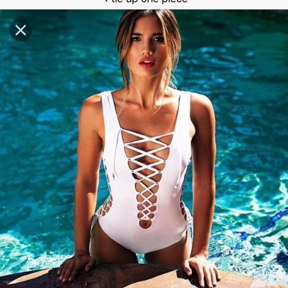 One piece monokini lace up