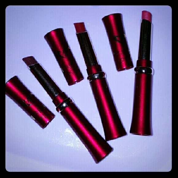 LOT AMUSE Lipstick Bundle #801 #806 #810 - Picture 1 of 2