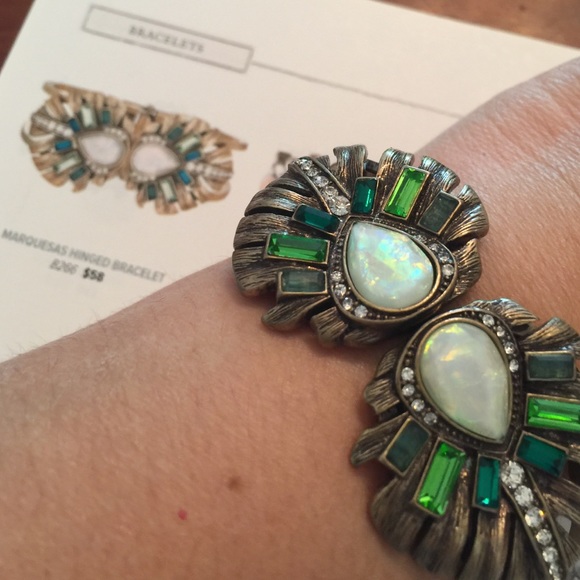 Bracelet