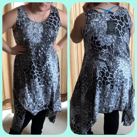 Sharkbite Sleeveless Tunic Dress! NEW! - Picture 2 of 6