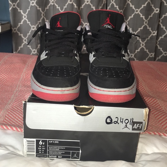 Nike Air Jordan AJF 4 IV Sneaker