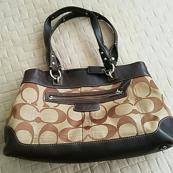 Authentic coach purse