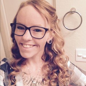 Meet your Posher, Tracy