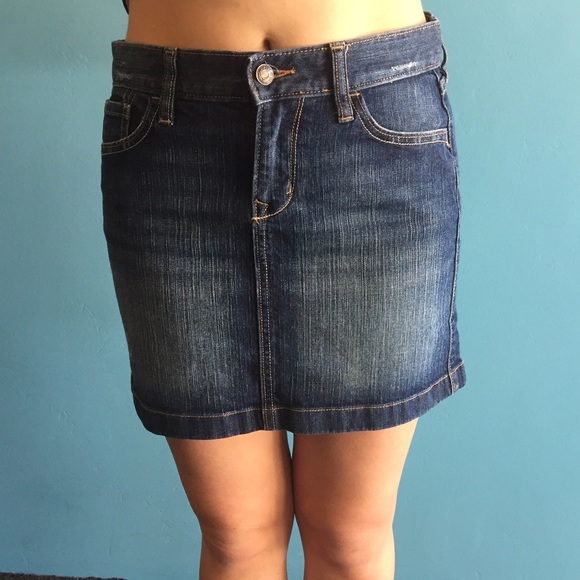 Old Navy Jean Skirt - Picture 4 of 5